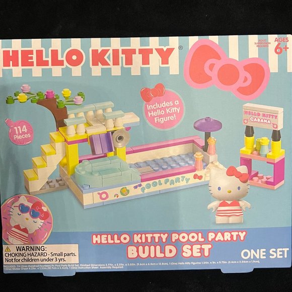 Hello Kitty Pool Party Build Set and Figure - Picture 1 of 5